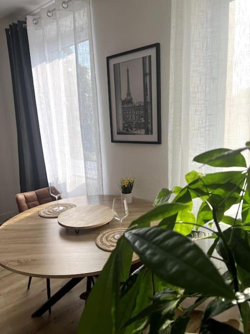 Appartement Cosy Et Lumineux Avec Parking Gratuit Colmar Exterior photo